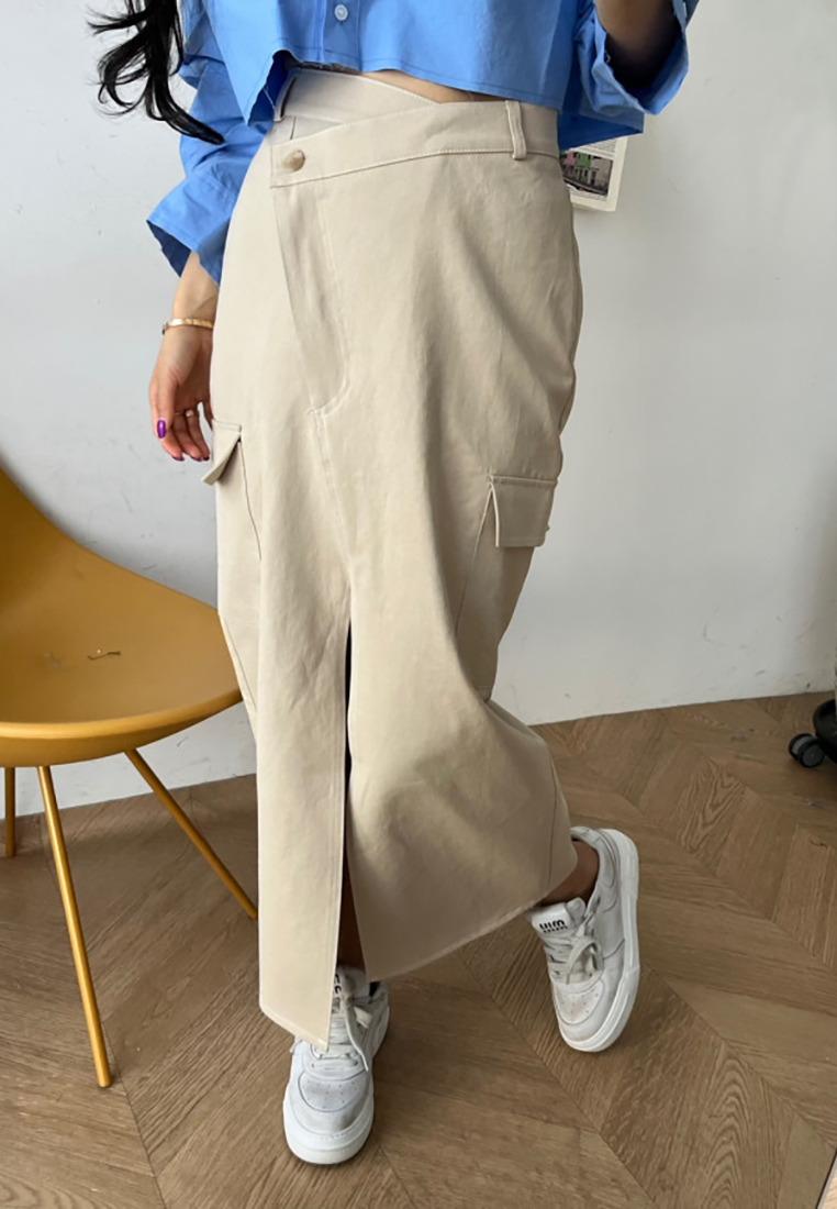 New spring irregular slit skirt CA25021306BK