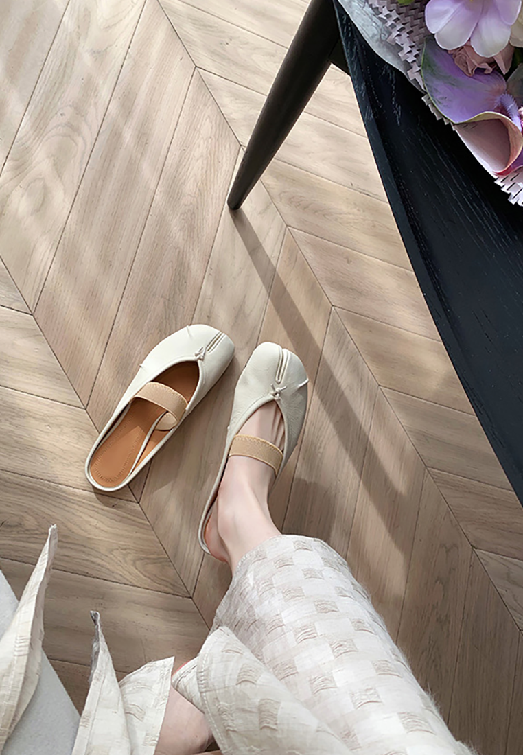 Tibi one-strap split-toe closed-toe slippers for outdoor wear CA25021329SL