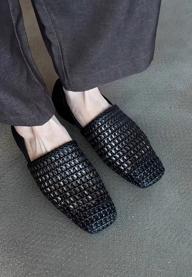 Genuine leather square toe slip-on woven hollow flat shoes CA25042304BK