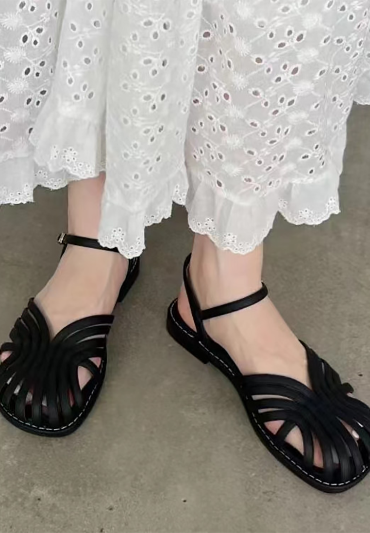 2025 Summer Hollow Braided Retro Flat Roman Shoes CA25042204W