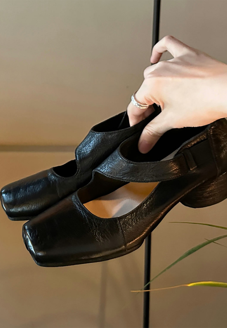 Genuine leather square toe thick heel small leather shoes CA25030315BK
