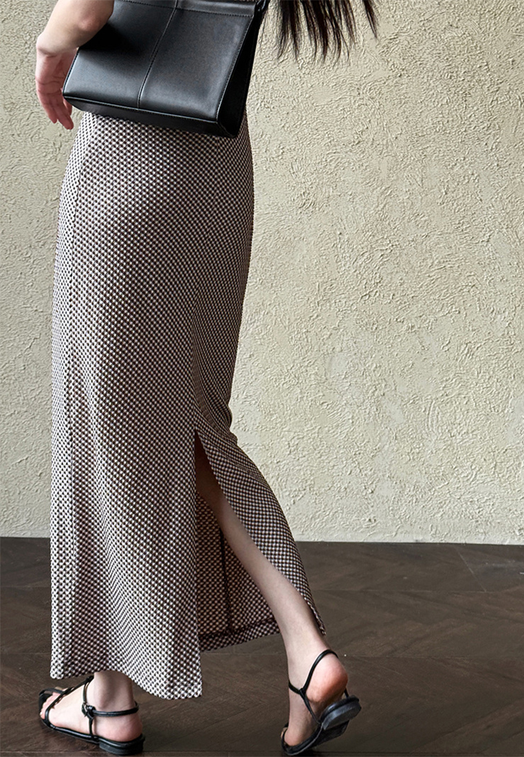 2025 French Spring Retro Sleeveless Plaid Long Skirt CA25032705BW