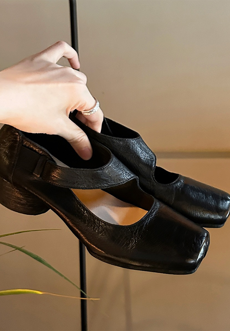 Genuine leather square toe thick heel small leather shoes CA25030315BK