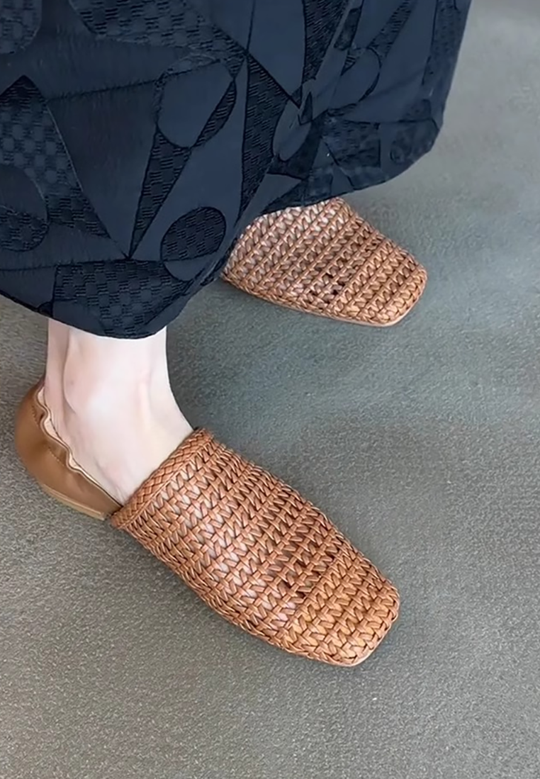 Genuine leather square toe slip-on woven hollow flat shoes CA25042304BK