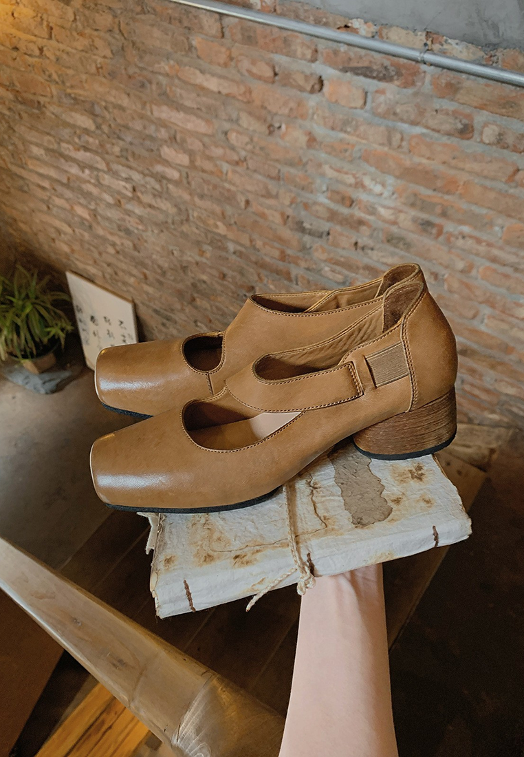 Genuine leather square toe thick heel small leather shoes CA25030315BK