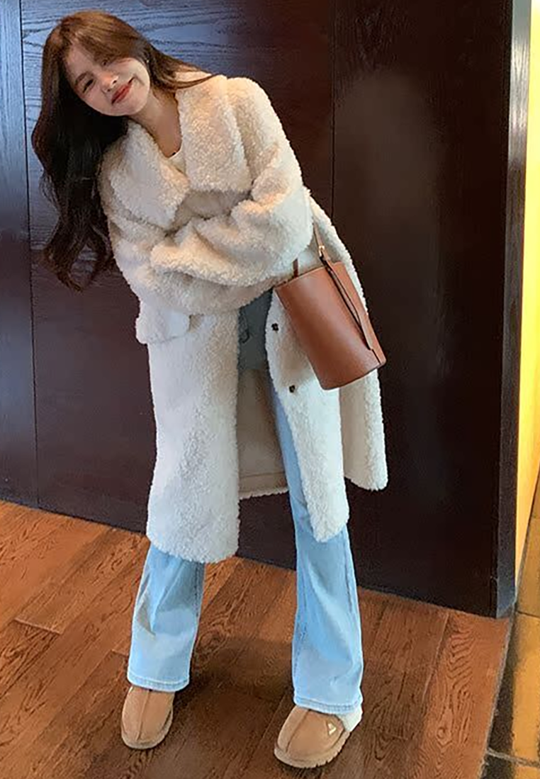 New Autumn/Winter Long Shearling Coat with Large Lapel CA25102440BE