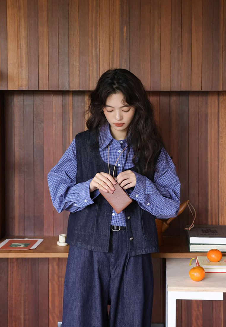 Autumn new retro Hong Kong style dark blue denim vest + Shirt + Pants CA25091940
