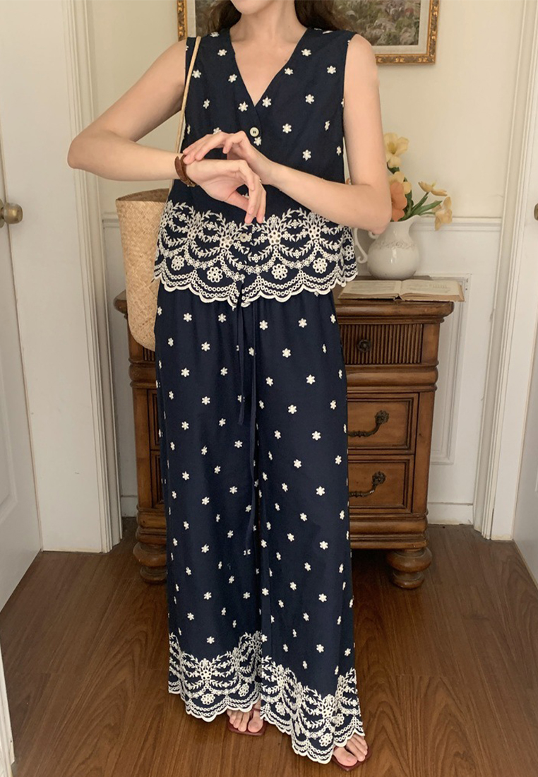 French holiday style embroidered v-neck vest + wide-leg pants set CA25060340BL