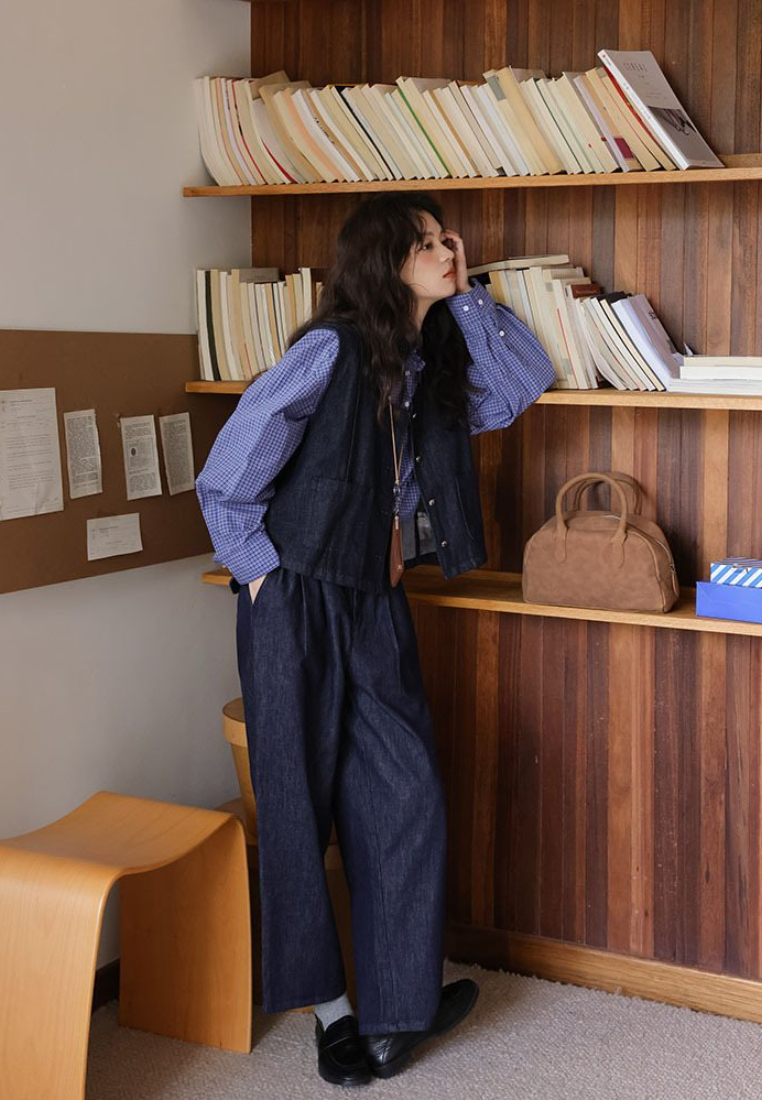 Autumn new retro Hong Kong style dark blue denim vest + Shirt + Pants CA25091940