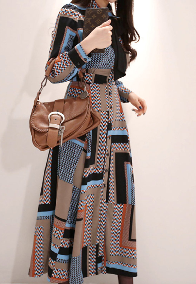 Spring Korean-style Elegant Lapel Single-breasted Printed Swing Maxi Dress CA25121141MT