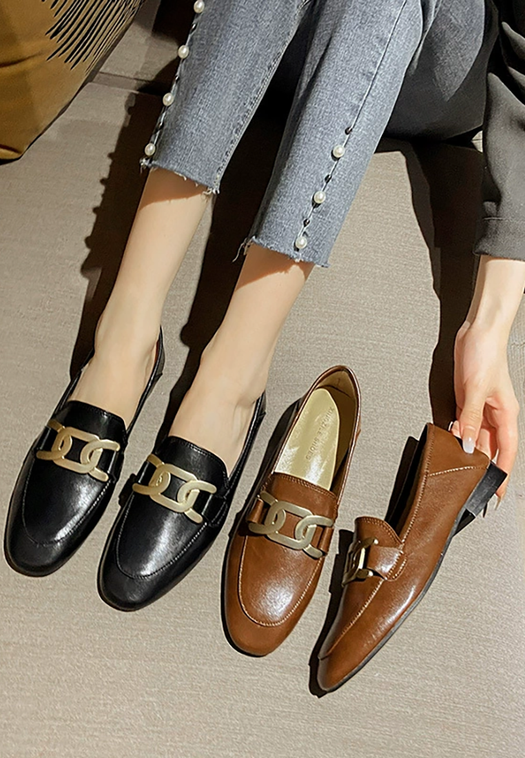 Retro British style slip-on round toe flat leather shoes CA25021348BW