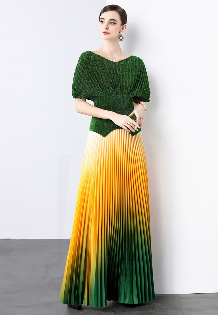 Fashionable top and elegant slim fit pleated skirt suit CA25070944MT