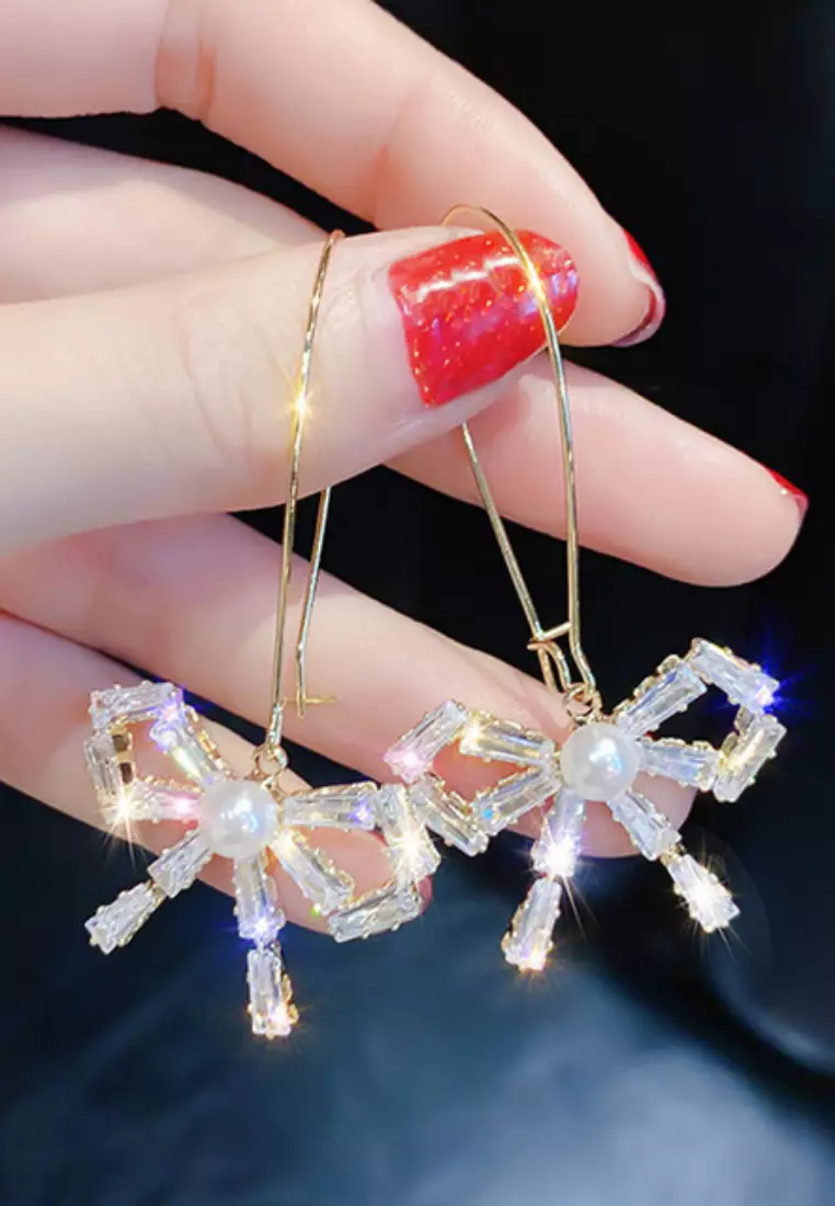 6 - Bow Earrings CA060320W