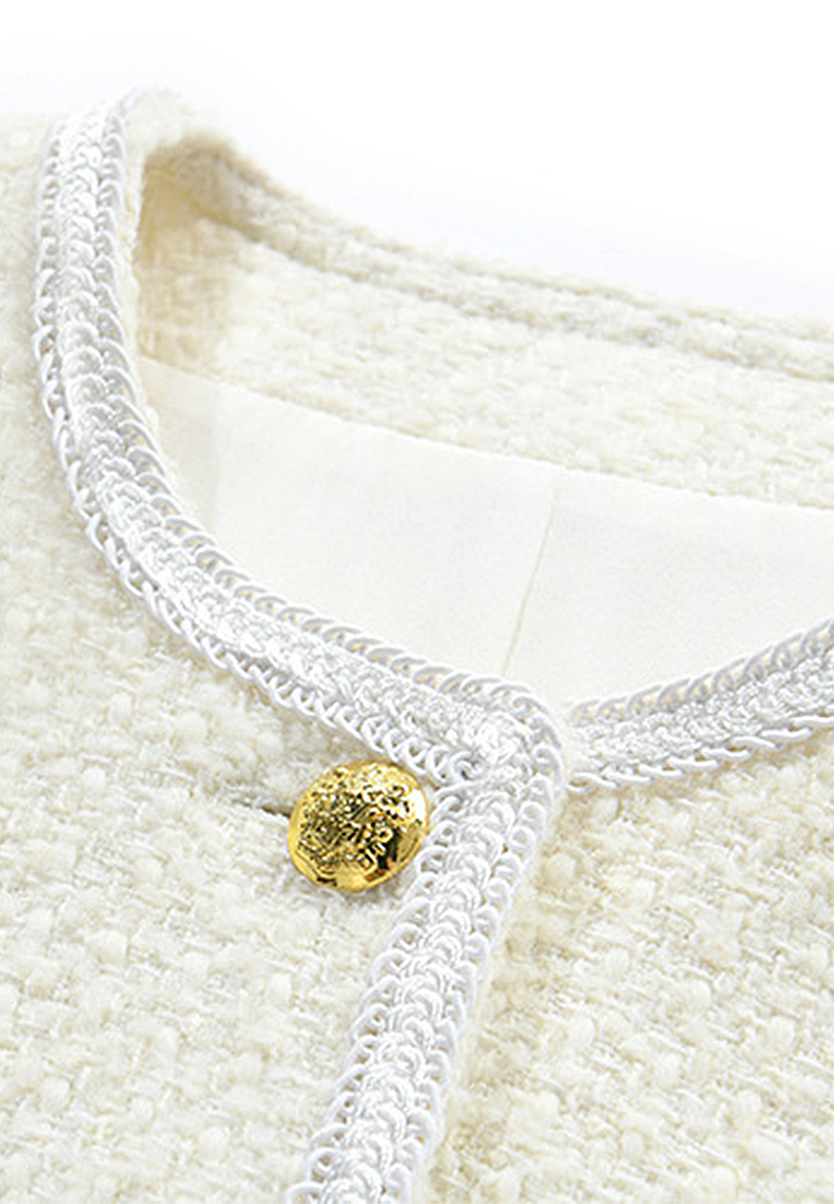 Round neck single-breasted design commuting jacket top CA101945BK