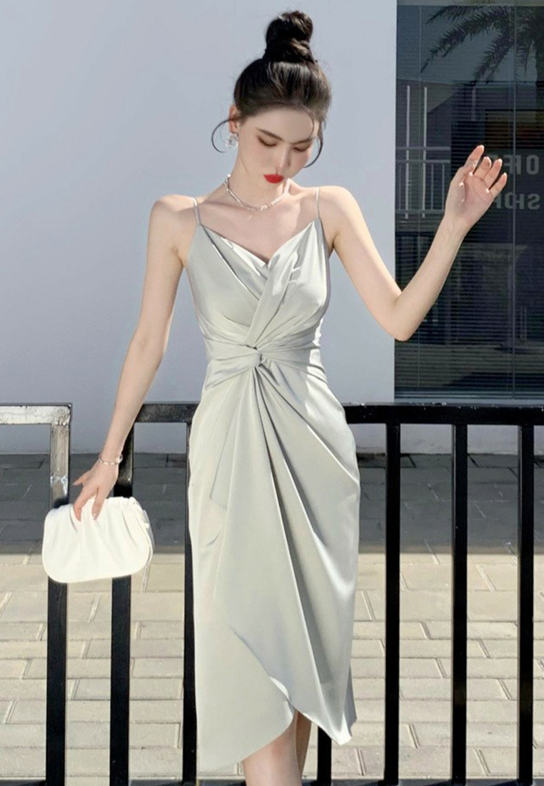 2023 Summer New Audrey Hepburn Style Belted Sling Dress CA061347GR