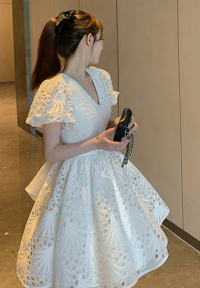 2024 Summer New Style Lace Bubble Sleeves Waist Wrap Dress White CA4021947W