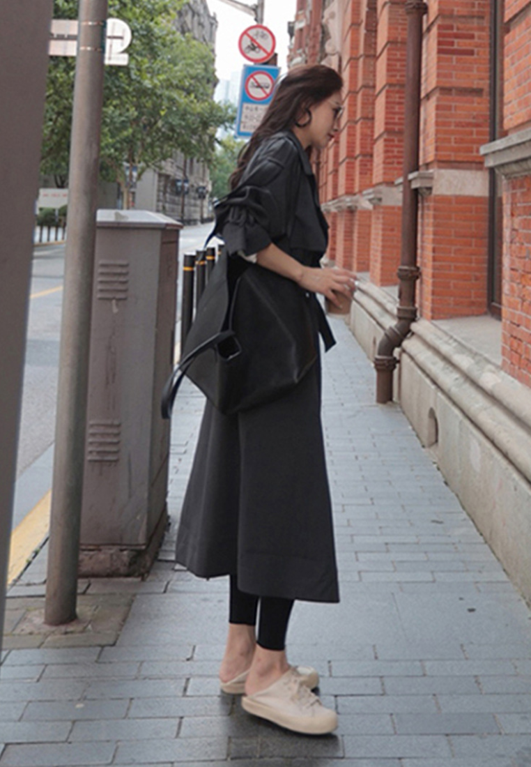 Elegant loose-fitting black belted top CA25110347BK