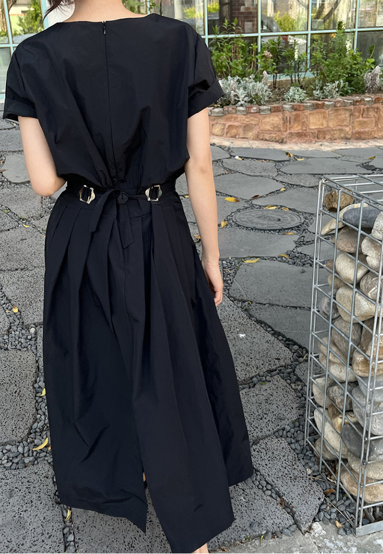 Round neck waist cinching slimming short sleeved dress CA225042249BK