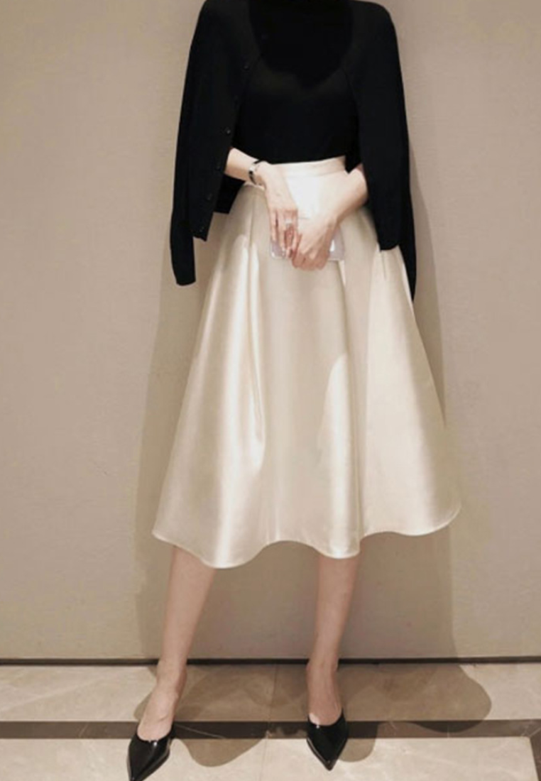 New autumn style solid color loose-fitting maxi skirt CA25110349BK