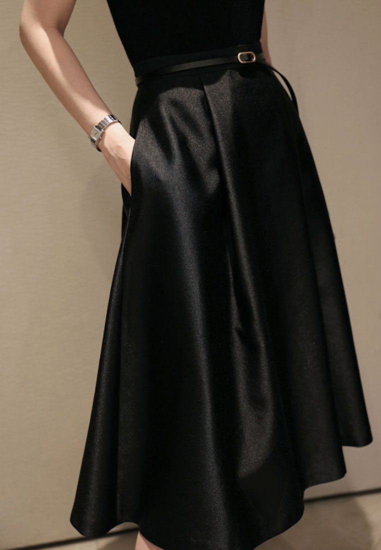 New autumn style solid color loose-fitting maxi skirt CA25110349BK