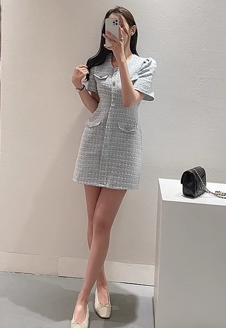 Temperament round neck slim button dress CA25032729W