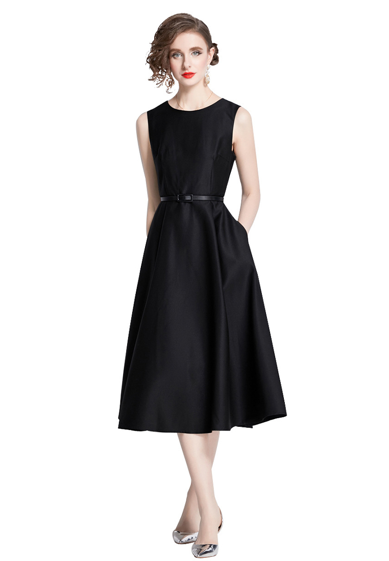 2024 New Waist Slimming Fashion and Fashionable Long sleeveless Dress CA4021905BK