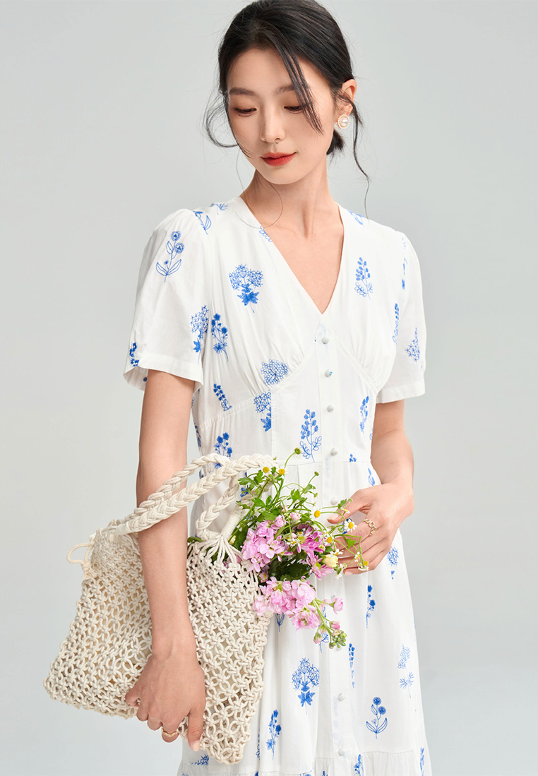 Summer embroidered flower pure cotton French V-neck waist floral dress CA25052905W