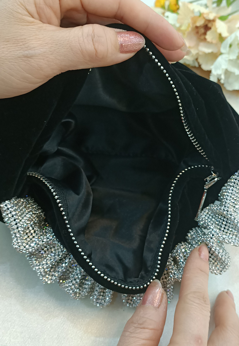 New Flash Diamond Black Velvet Handbag CA24121005BK