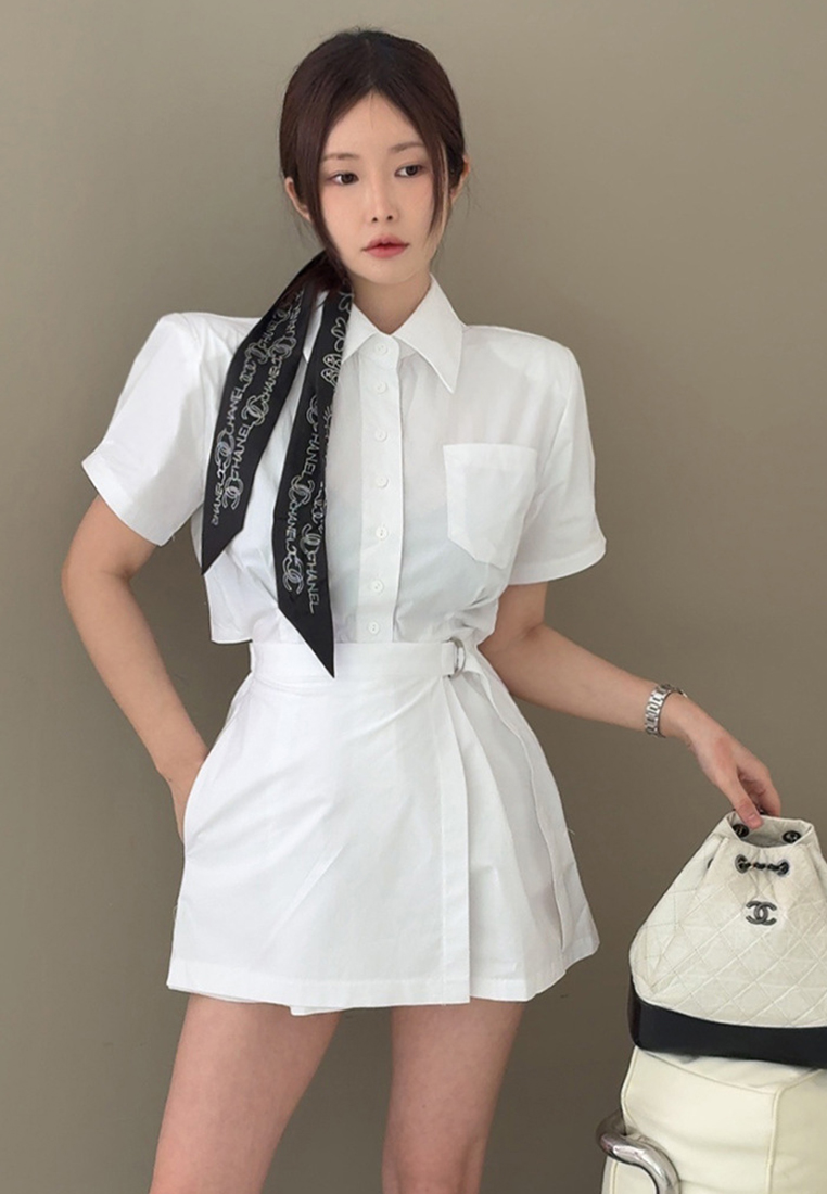 New summer hollow back waist lapel short sleeve fake two-piece jumpsuit CA25060350W