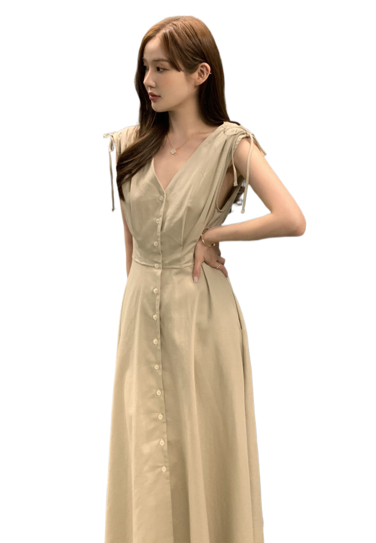 New French Temperament Single-breasted Sleeveless Dress CA25060352BK