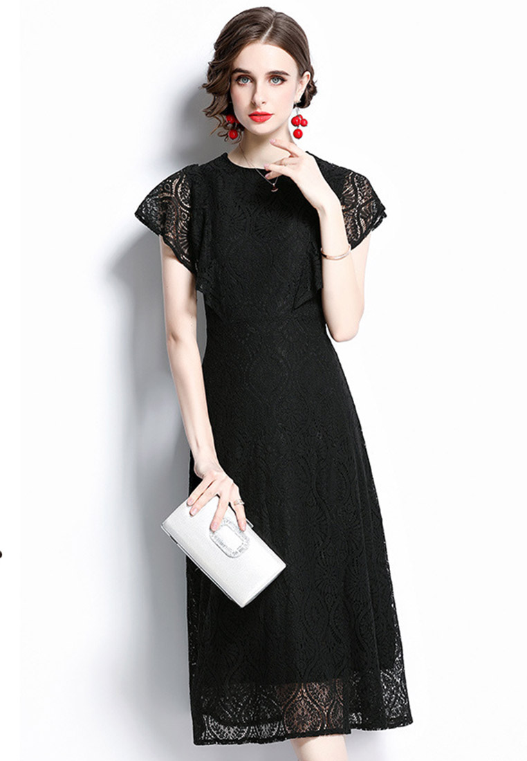 Temperament Ruffled Hollow Lace One-Piece Dress A22021602