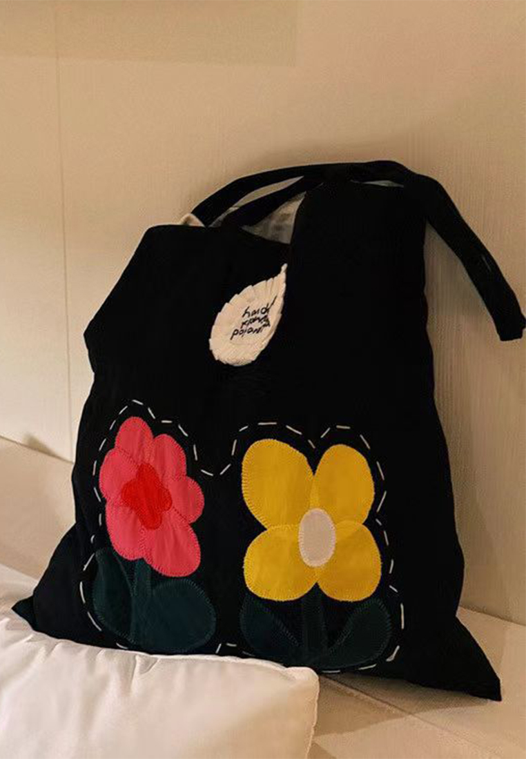 Hand-embroidered floral canvas shoulder bag CA25061755BK