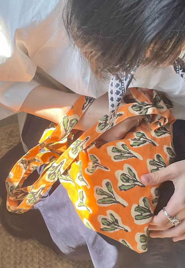 Korean-style simple and versatile shoulder tote bag CA25061757OR