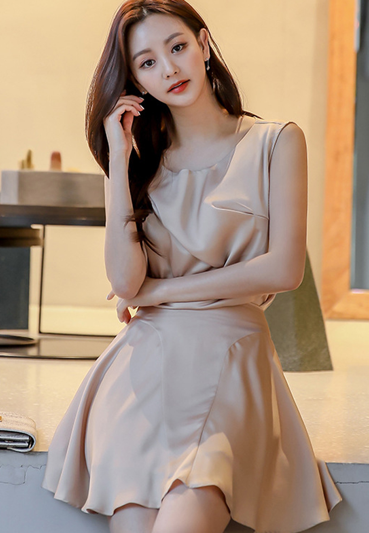 Light Luxury Elegant Wrinkle Flounce Two-Piece Dress A23021422BE-S