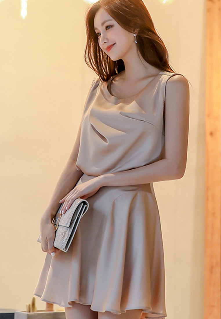 Light Luxury Elegant Wrinkle Flounce Two-Piece Dress A23021422BE-S