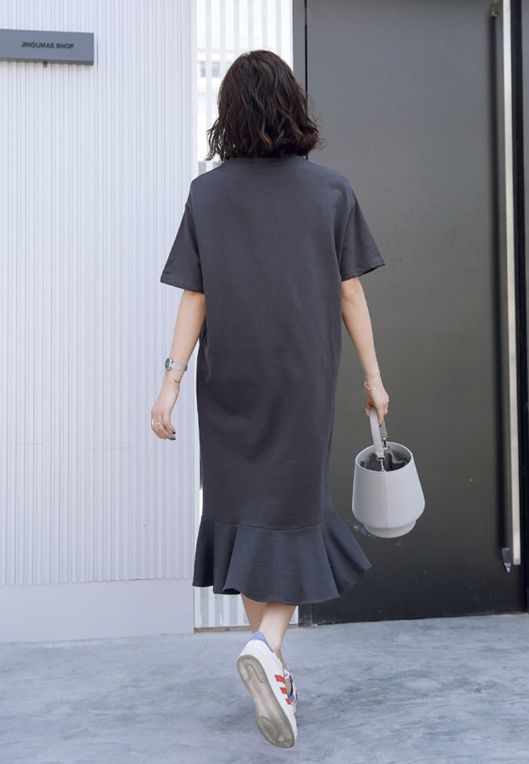 Summer short-sleeved T-shirt skirt loose fishtail dress simple slouchy over the knee 9107