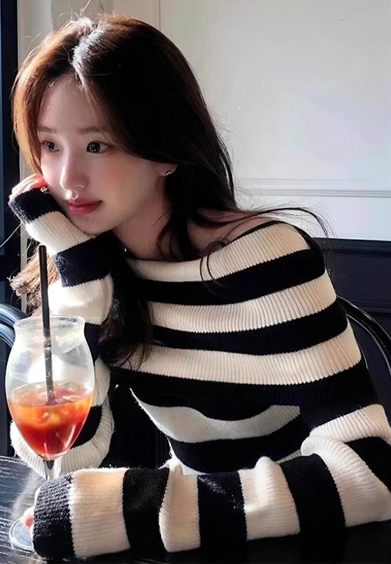 Early Autumn One Shoulder Knitted Off Shoulder Sweater CA25102406BK