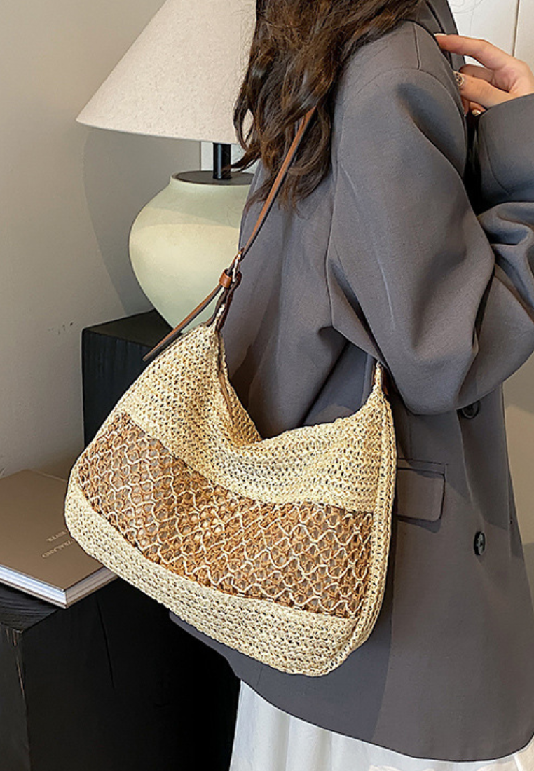 Summer Straw Woven Shoulder Bag Large Capacity Hollow Out Beach Tote K26041401