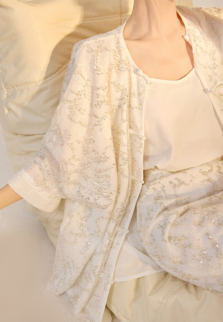 2024 Temperament embroidered fashionable top CA24090306W