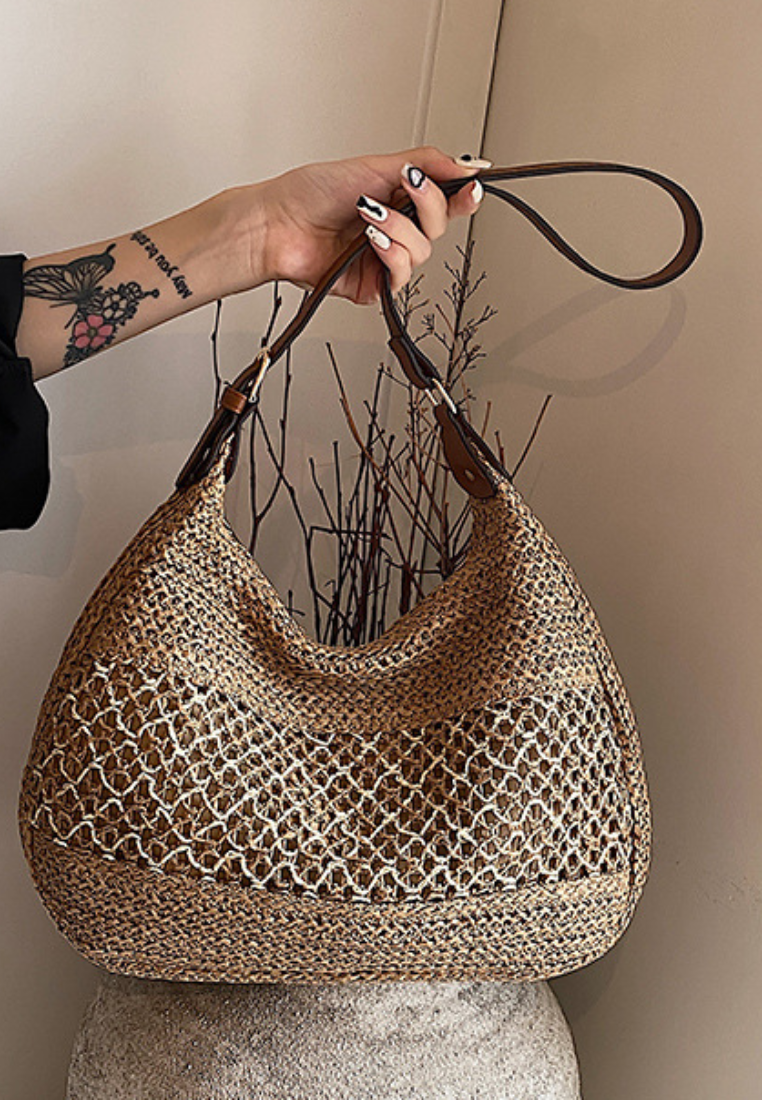 Summer Straw Woven Shoulder Bag Large Capacity Hollow Out Beach Tote K26041401