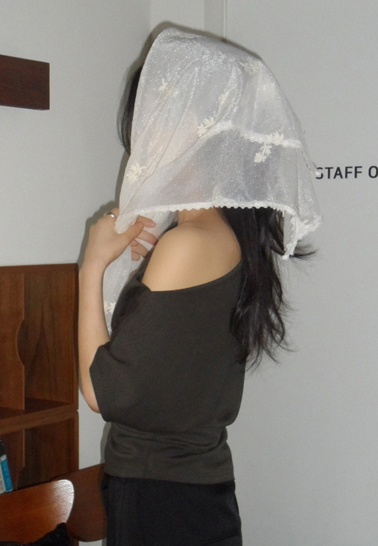 Summer New French Fashion Off Shoulder Top CA25042906BK