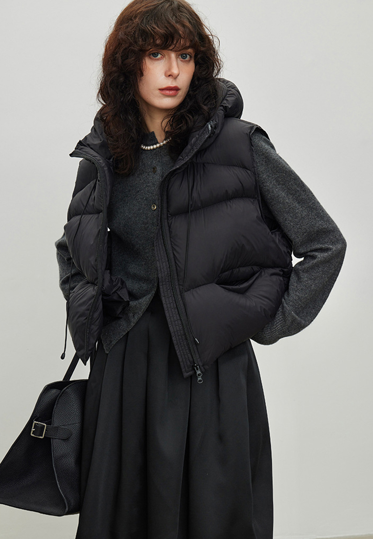 Light and warm fluffy 90% down hooded down jacket CA24112106GY