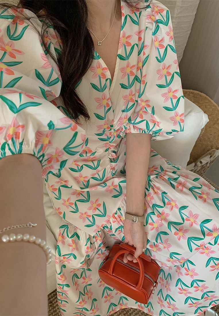 2024 New V-neck Style Printed Dress CA24041060MT