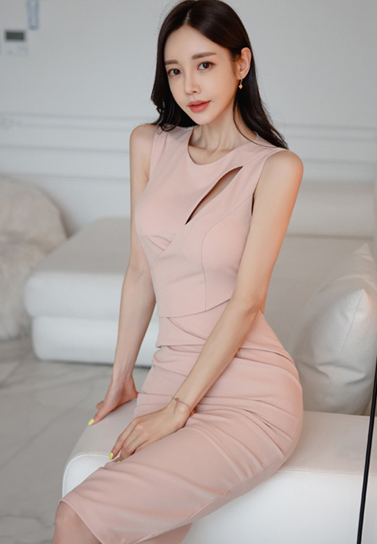 Sexy Hollow Out Waist Sheath One-Step One-Piece Dress A22050311PI-L