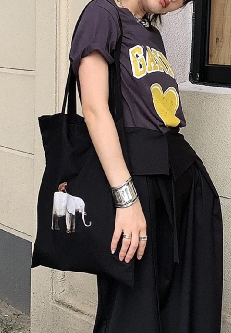 Nordic-style versatile black elephant canvas shoulder bag CA25061768BK