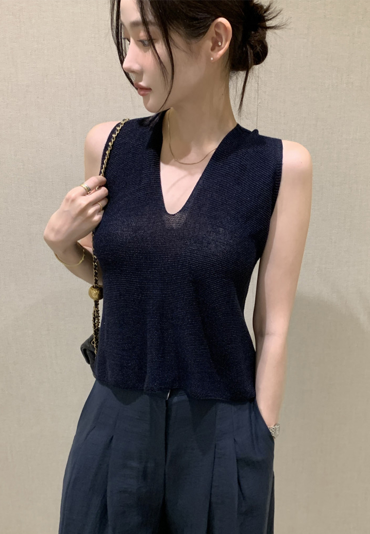 French Simple Solid Color Sleeveless Knitted Vest Top CA25070907W