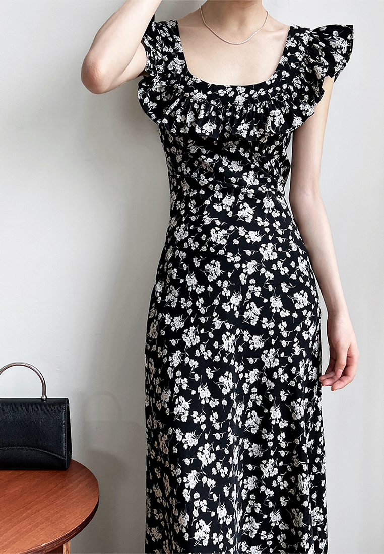 2024 Summer Elegance Black and White Dress Long Style CA24041007BK