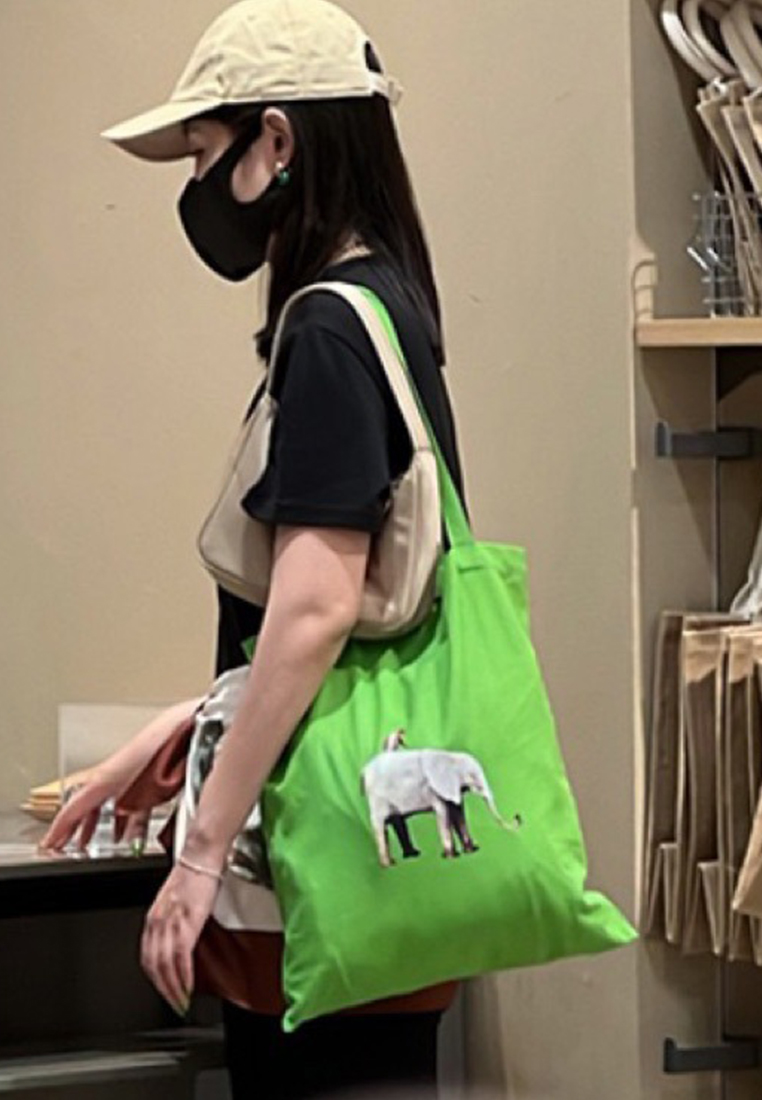 Green Elephant Canvas Shoulder Bag CA25061771GR