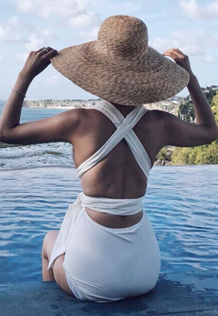 White strappy hot spring one-piece swimsuit CA24032172