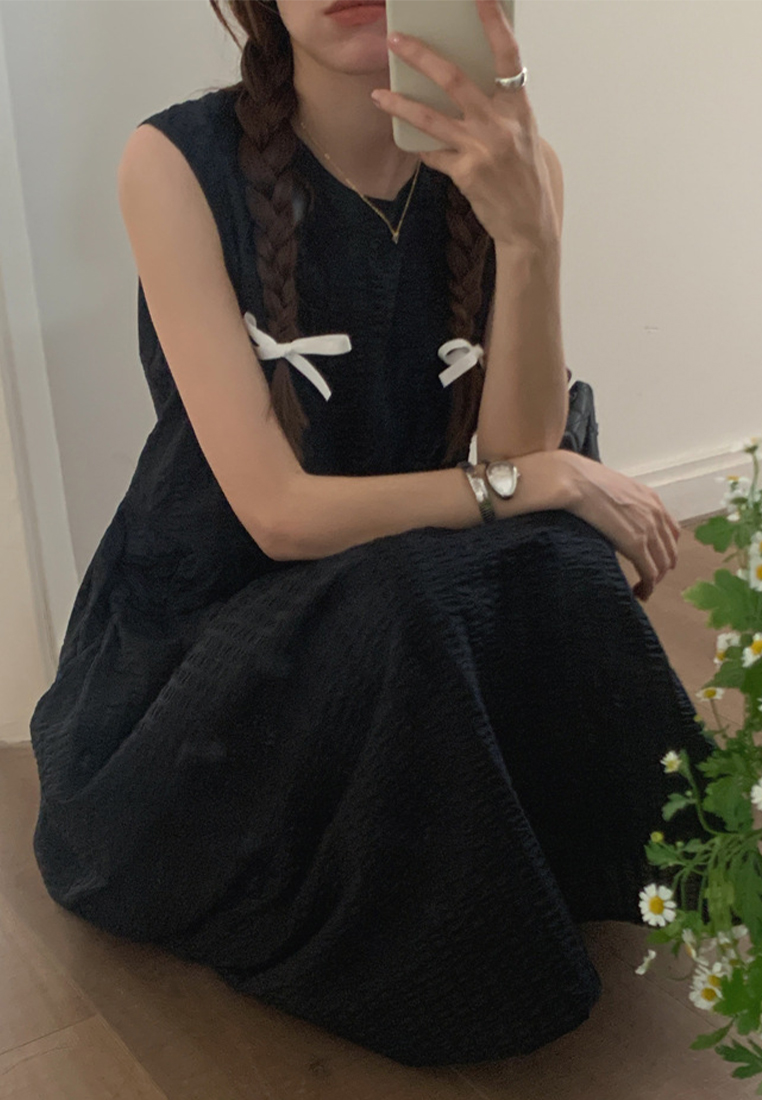 French sleeveless solid color long dress CA24041072W